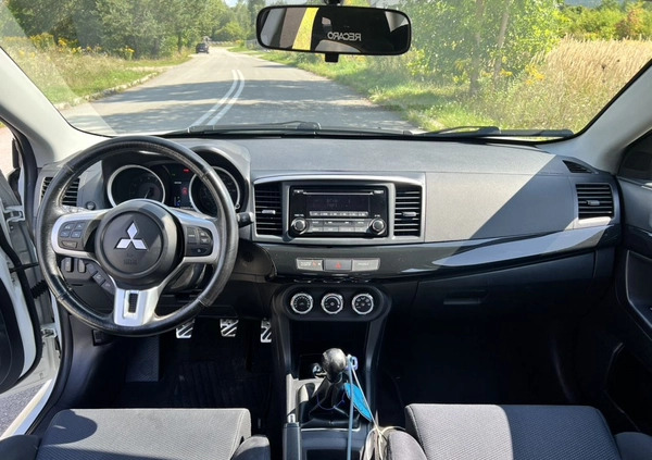 Mitsubishi Lancer Evolution cena 115000 przebieg: 66360, rok produkcji 2014 z Kielce małe 121